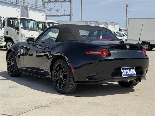 New 2026 MAZDA MX-5 Miata Club w/ Appearance Package RWD image 8