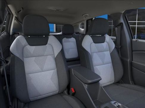 New 2026 Chevrolet Trax LS image 18