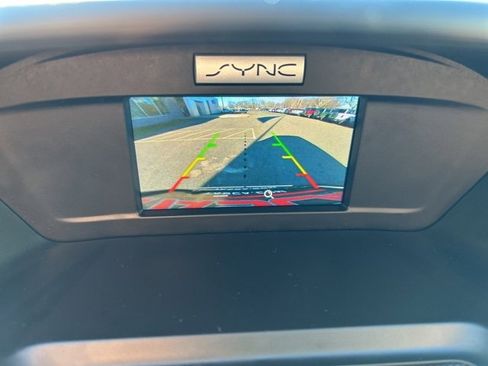 Used 2017 Ford Escape SE image 23