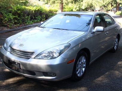 Used 2003 Lexus ES 330 w/ Premium Pkg