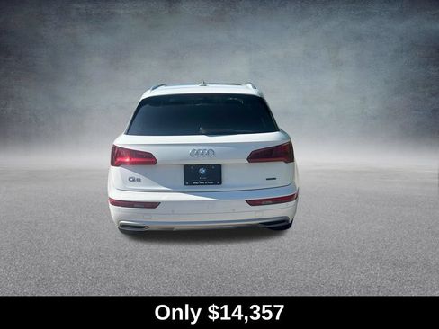Used 2019 Audi Q5 2.0T Premium Plus w/ Premium Plus Package AWD/4WD image 4