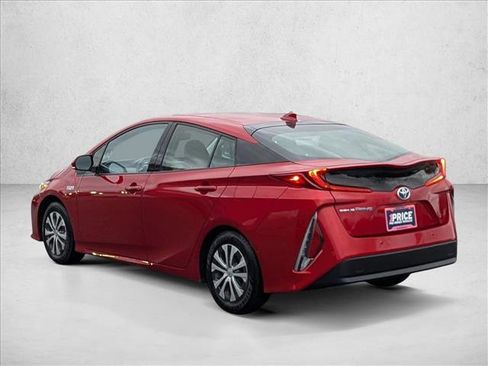 Used 2018 Toyota Prius Prime Advanced image 8