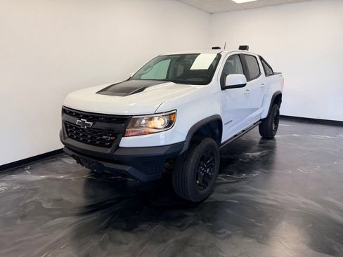 Used 2020 Chevrolet Colorado ZR2 w/ ZR2 Dusk Special Edition AWD/4WD image 3