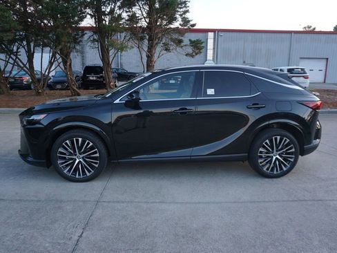 Used 2023 Lexus RX 350 Premium Plus w/ Accessory Package AWD/4WD image 20
