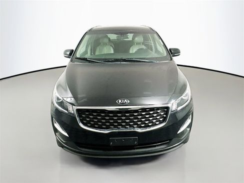 Used 2020 Kia Sedona EX image 2