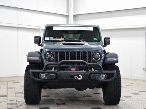 Used 2024 Jeep Wrangler Unlimited Rubicon 392 image 2