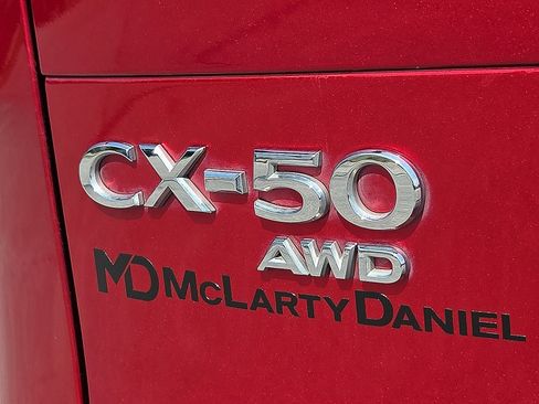 Used 2025 MAZDA CX-50 AWD 2.5 Hybrid w/ Premium Pkg image 9