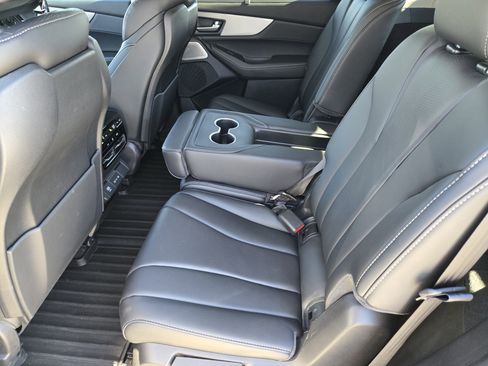 Certified 2025 Acura MDX w/ Technology Package image 39