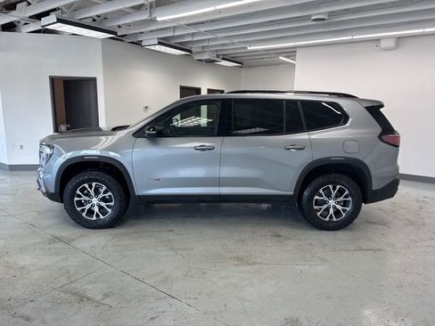 Used 2025 GMC Acadia AT4 image 7
