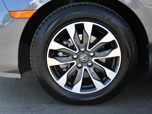 Used 2023 Honda Odyssey EX-L image 12