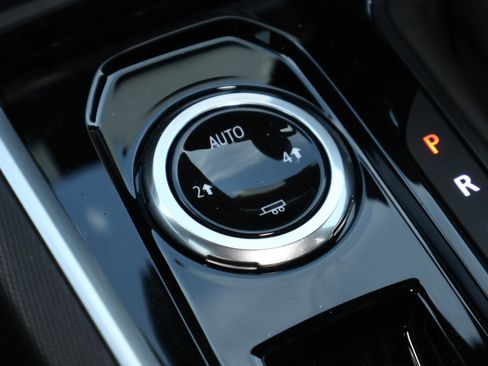 New 2026 Chevrolet Colorado W/T w/ WT Custom Package image 17