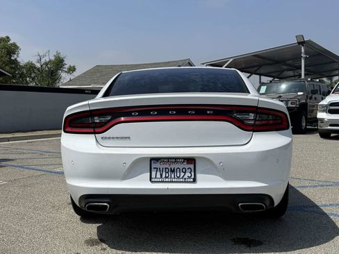 Used 2015 Dodge Charger SE w/ Popular Equipment Group RWD image 26