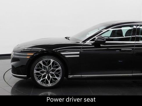 Used 2024 Genesis G90 3.5T image 16