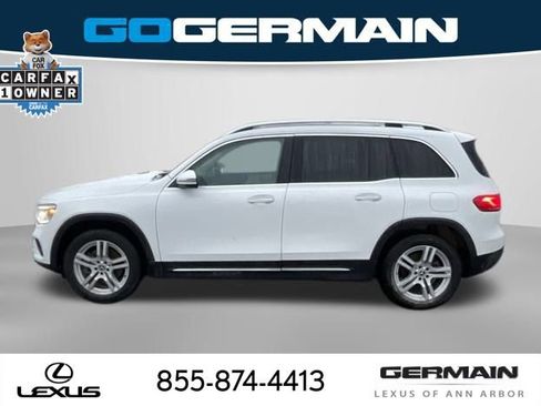 Used 2022 Mercedes-Benz GLB 250 4MATIC image 3