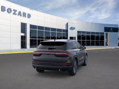 New 2025 Lincoln Corsair Grand Touring image 8