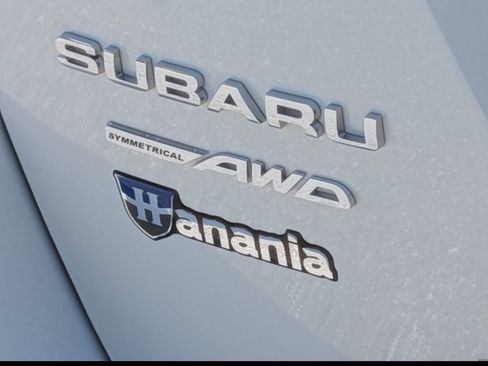 Certified 2025 Subaru Outback Limited image 12