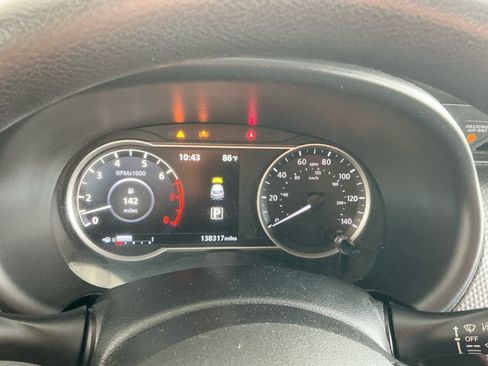 Used 2020 Nissan Kicks SV FWD image 14