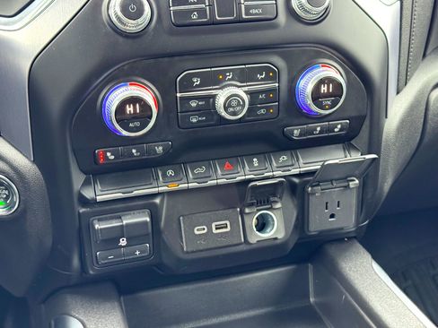 Used 2019 GMC Sierra 1500 SLT image 27