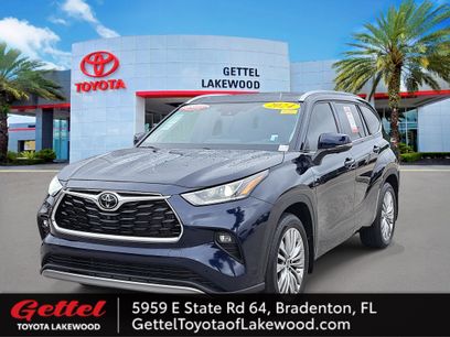 Used 2024 Toyota Highlander Platinum
