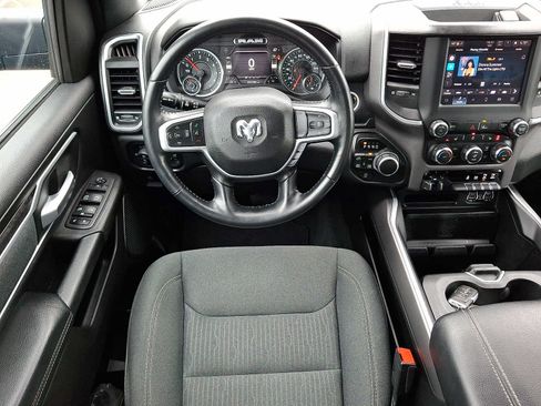 Used 2022 RAM 1500 Big Horn AWD/4WD image 12