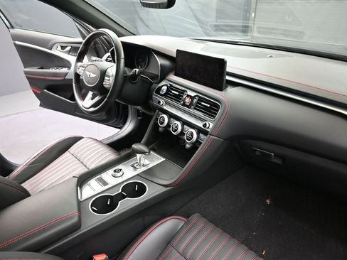 Used 2023 Genesis G70 3.3T w/ Sport Advanced Package image 12