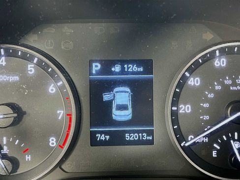 Used 2020 Hyundai Accent Limited FWD image 12