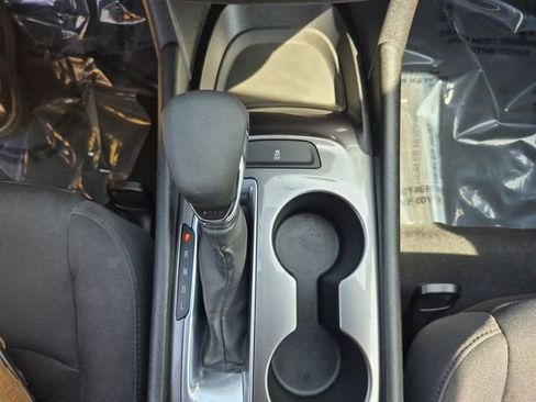 Used 2022 Chevrolet Malibu LS image 23