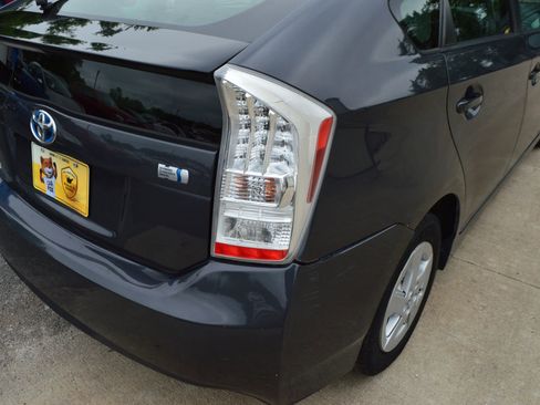 Used 2011 Toyota Prius Two FWD image 9