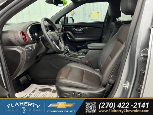 Used 2024 Chevrolet Blazer RS FWD image 9