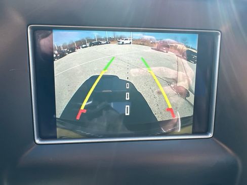 Used 2021 Jeep Grand Cherokee Laredo image 9