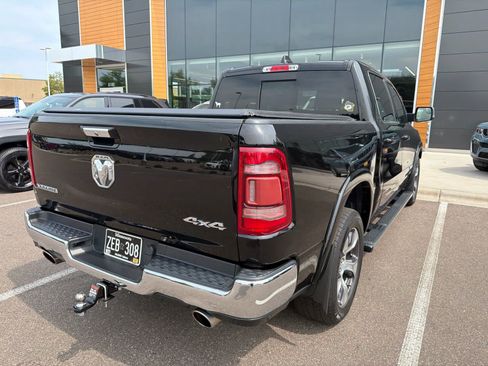 Used 2019 RAM 1500 Laramie AWD/4WD image 5