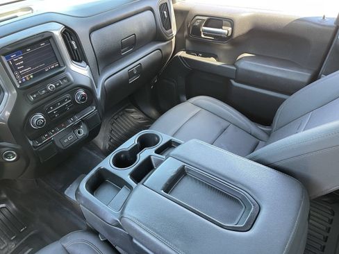 Certified 2025 Chevrolet Silverado 1500 W/T w/ WT Value Package AWD/4WD image 17