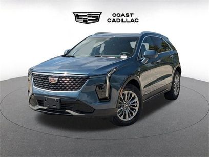 New 2025 Cadillac XT4 Premium Luxury w/ Cold Weather Package