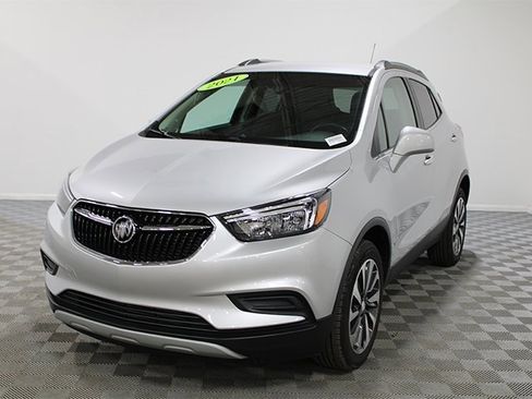 Used 2021 Buick Encore Preferred image 2