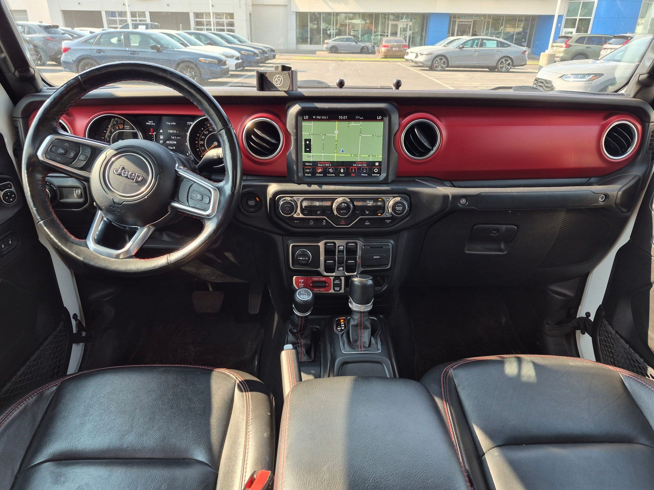 Used 2023 Jeep Gladiator Rubicon w/ Cold Weather Group AWD/4WD image 27
