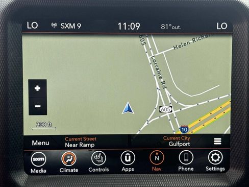 Used 2022 Jeep Wrangler Unlimited Sahara w/ LED Lighting Group AWD/4WD image 25