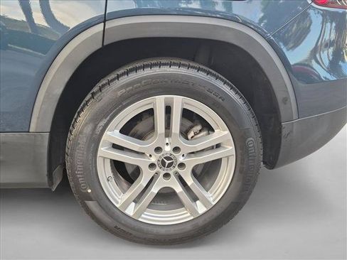Certified 2022 Mercedes-Benz GLB 250 4MATIC image 25