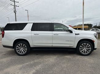 Used 2021 GMC Yukon XL Denali video 2
