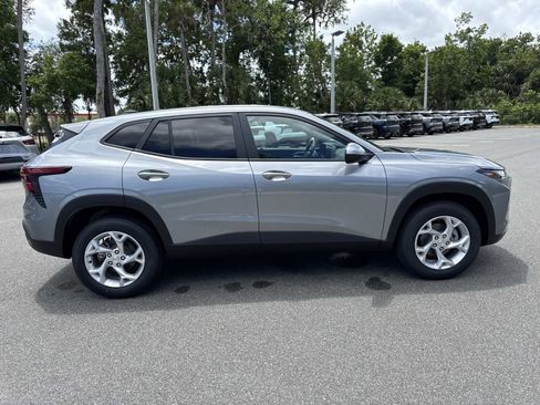 New 2026 Chevrolet Trax LS FWD image 2