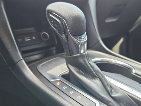 Certified 2023 Chevrolet Equinox LT image 12