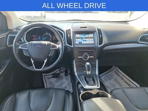 Used 2016 Ford Edge Titanium w/ Technology Package AWD/4WD image 5