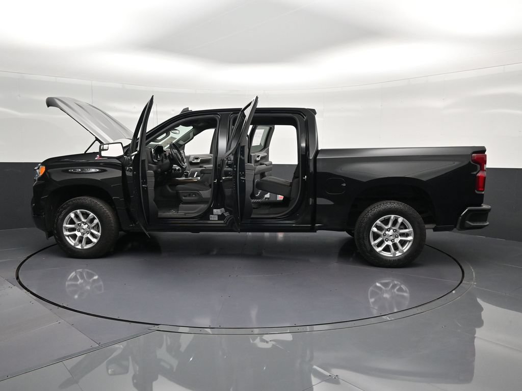Used 2024 Chevrolet Silverado 1500 RST w/ Z71 Off-Road Package AWD/4WD image 33