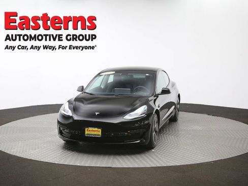 Used 2021 Tesla Model 3 Standard Range Plus image 55