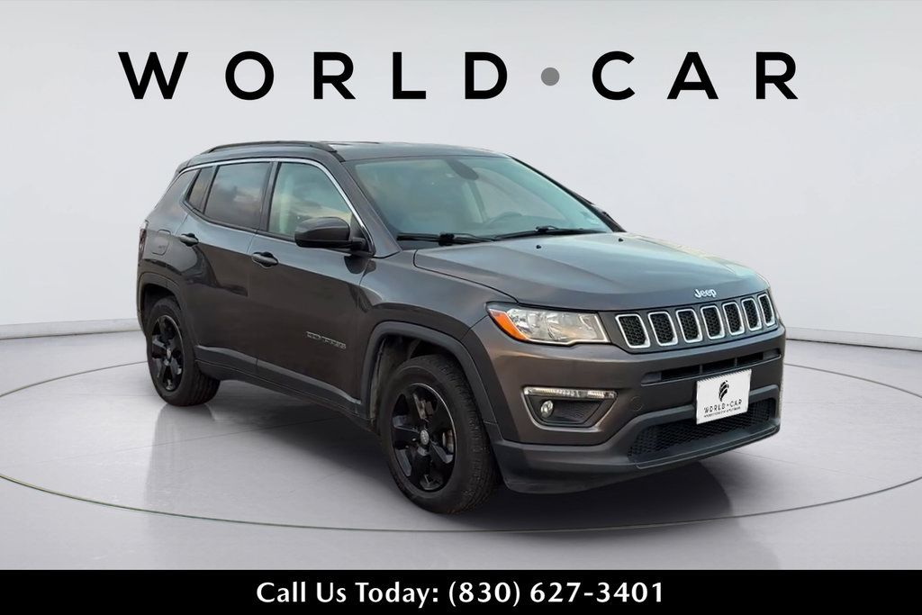 Used 2018 Jeep Compass Latitude w/ Popular Equipment Group FWD image 1