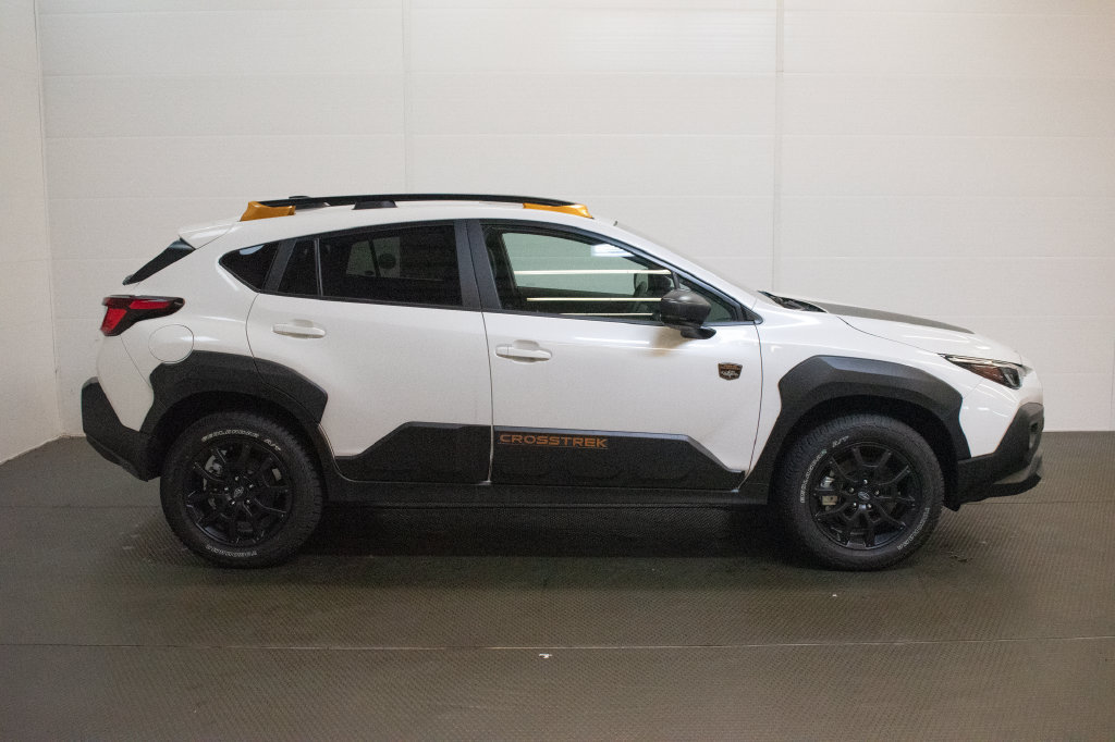 New 2026 Subaru Crosstrek 2.5i Wilderness w/ Crosstrek Mirror Package AWD/4WD image 3