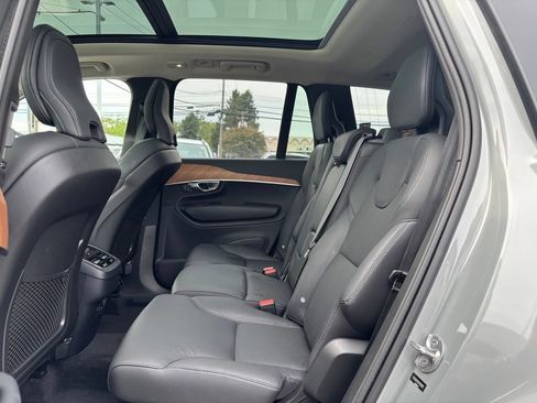 Certified 2024 Volvo XC90 B6 Plus AWD/4WD image 21