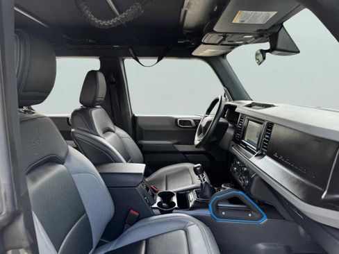 Used 2023 Ford Bronco Black Diamond image 48