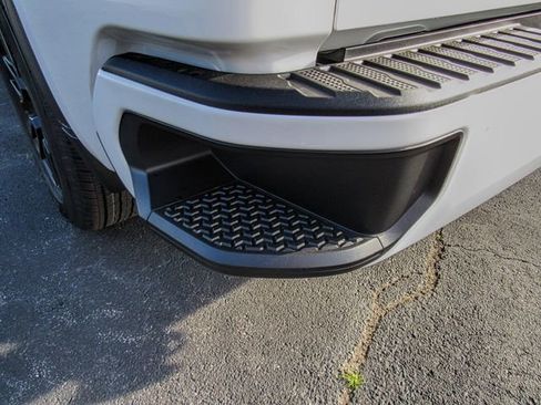 New 2026 GMC Sierra 1500 Pro w/ Graphite Edition image 8