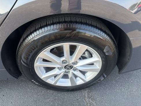 Used 2026 Toyota Camry LE FWD image 11