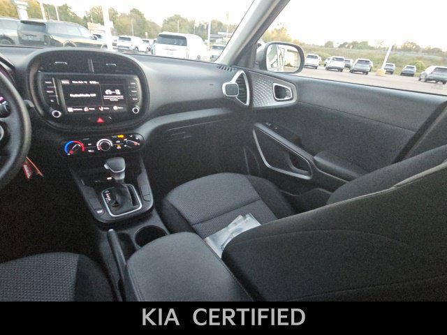 Used 2023 Kia Soul LX FWD image 39